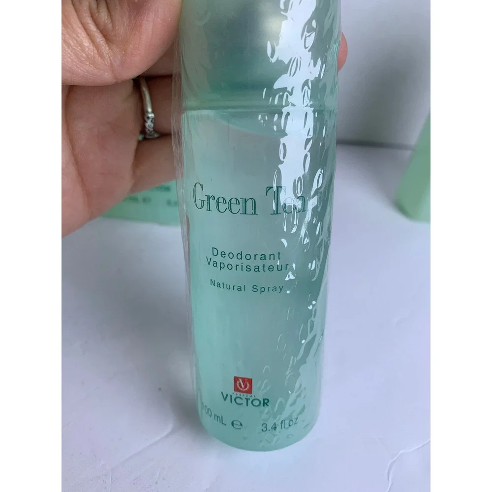 Victor Green Tea Set 2x Shower Gel 250ml and Deodorant Spray 100ml Made in Italy